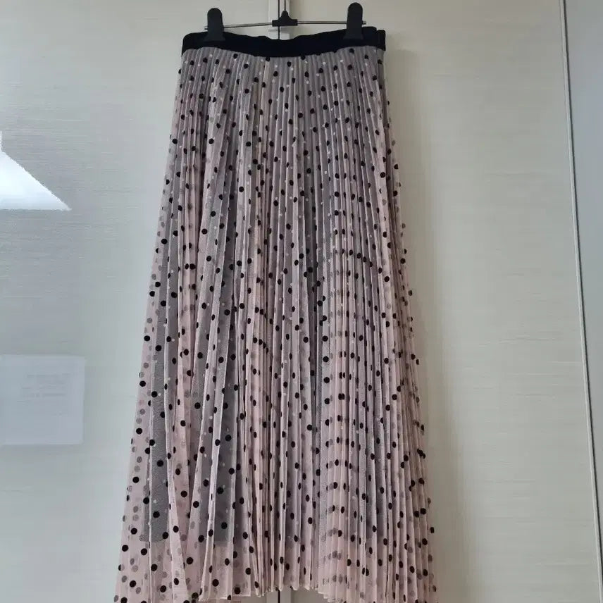 [BUNJANG] Skirt (Size 66) / 미샤샤스커트(66)