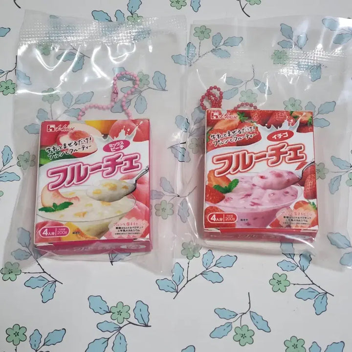 [BUNJANG] Peanuts Club Peach Strawberry Fruit Mix Miniature Keyring Bundle Set / 피너츠클럽 복숭아 딸기 과일 믹스 디저트 미니어처 키링 가챠 일괄