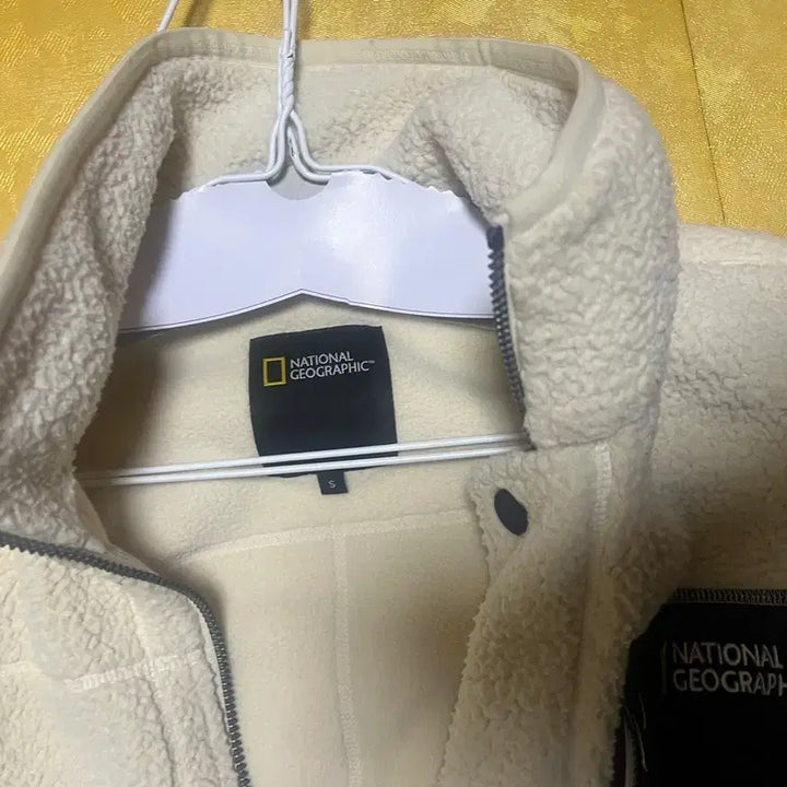 [BUNJANG] National Geographic Fleece Jacket / 내셔널지오그래픽 뽀글이 플리스 자켓