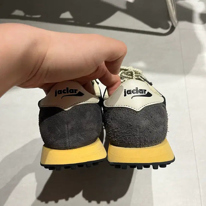 [BUNJANG] Jacla The Boston 1978 Sneakers / 재클라 더 보스턴 1978 운동화 (250)