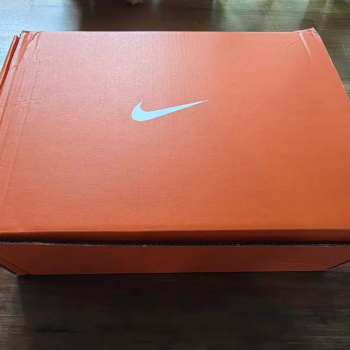 [SOLD OUT] 새상품 나이키 카본화 런닝화 팝니다 사이즈 270