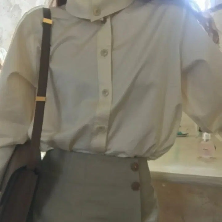 [BUNJANG] Sienne Amber Blouse - Cream / 시엔느 앰버 블라우스 크림