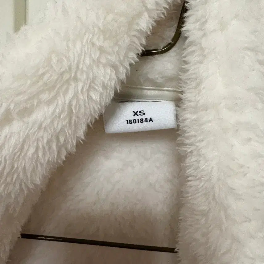 [BUNJANG] SPAO Fleece Ivory Jacket / SPAO 스파오 겨울 후리스 아이보리 판매 양도