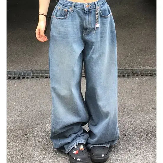 [BUNJANG] IZIZ OOTJ Folding Denim Wide Trousers / 이즈이즈 ootj 폴딩 데님 핀턱 와이드 팬츠
