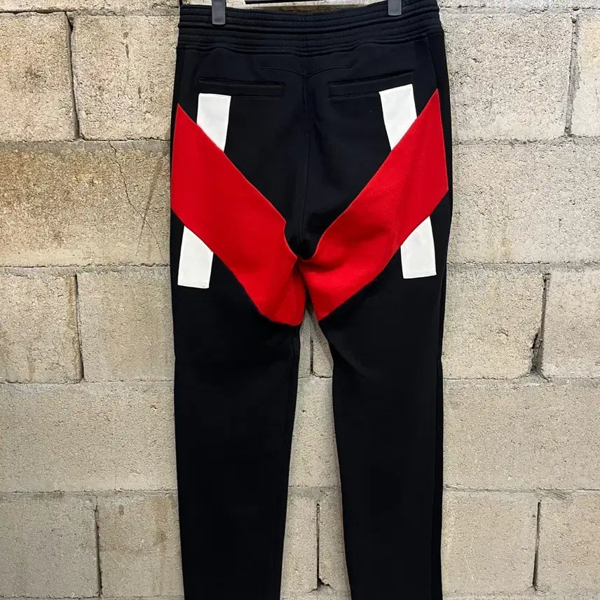 [BUNJANG] Givenchy V-Cut Track Pant / 지방시 브이컷 트랙 팬츠