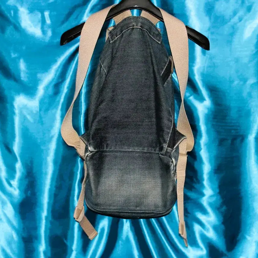 [BUNJANG] Head Denim Backpack / 헤드 데님백팩