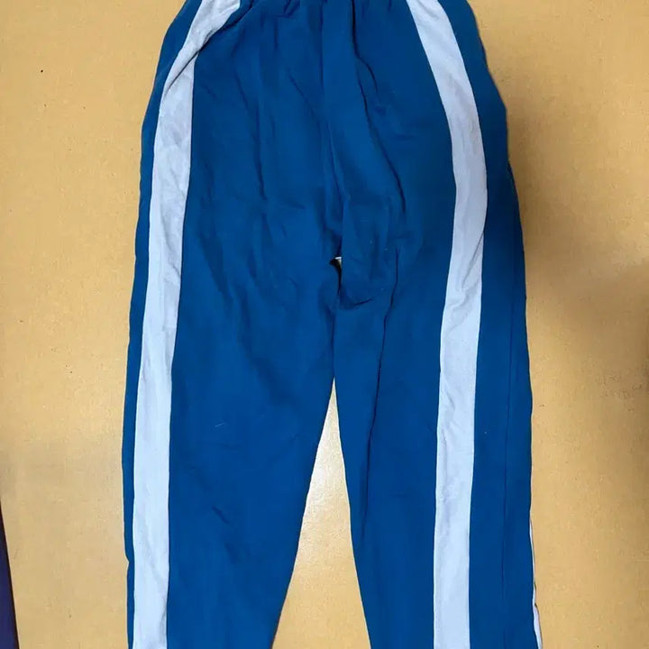 [BUNJANG] Navy White Line Training Pants / 네이비 화이트 라인 트레이닝 바지