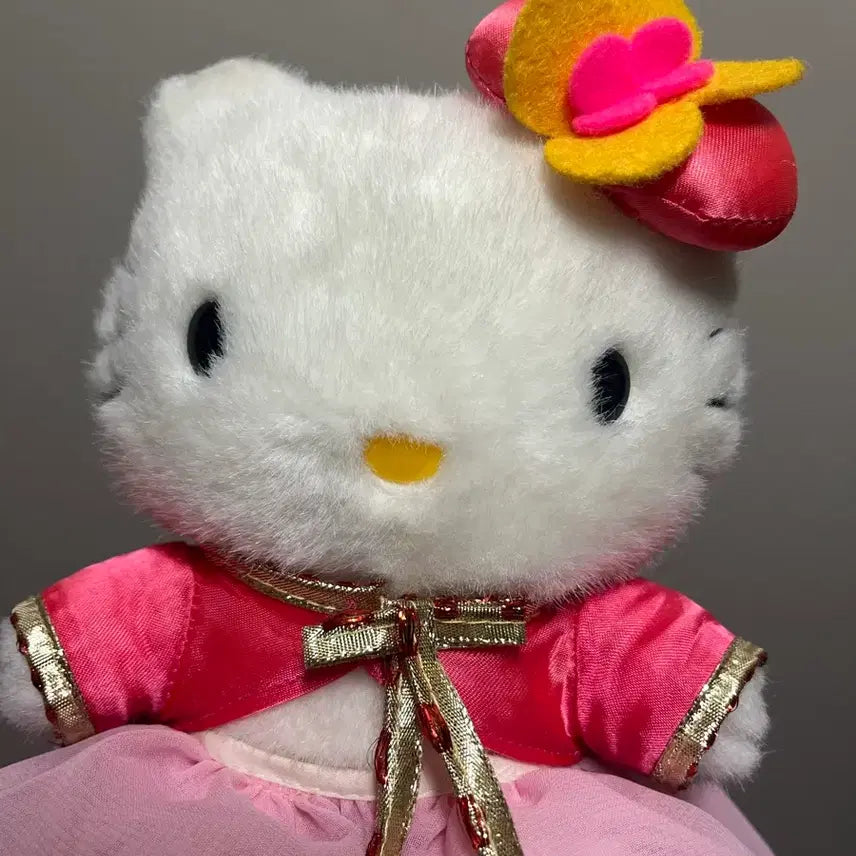 [BUNJANG] Hello Kitty Japanese Vintage Hanbok Doll / 일본 정품 고전 한복입은 키티 판매해요