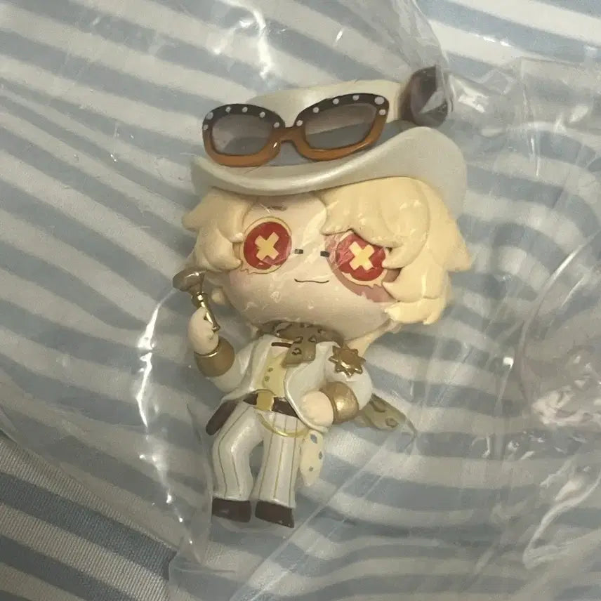 [BUNJANG] Identity V Prospector Desk Invasion Figure / 제5인격 진추 탐사원 탁상침입 피규어