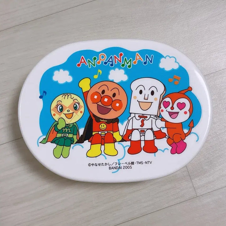 [BUNJANG] Bandai Hoppangman Lunch Box Sticker Storage / 반다이 호빵맨 도시락 통 스티커 보관함