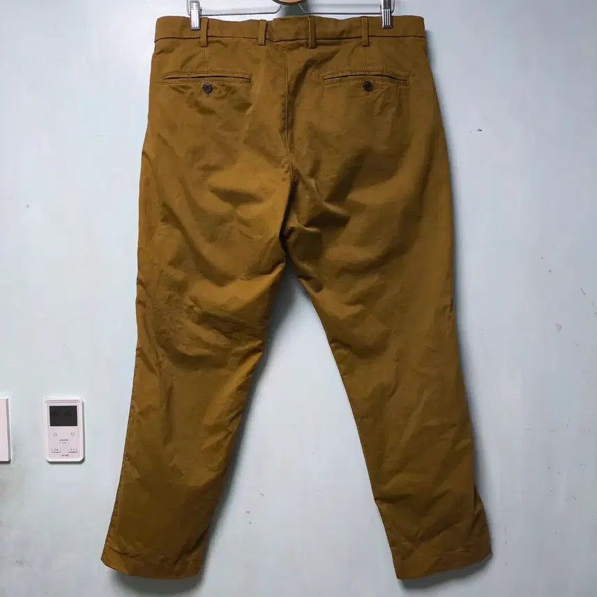 [BUNJANG] Gap Essentials Khaki Athletic Chino Pants / [36] 갭 에센셜 카키 애슬레틱 치노팬츠