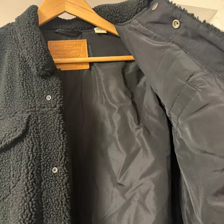[BUNJANG] Levi's Sherpa Jacket / 리바이스 블랙 쉐르파 M사이즈