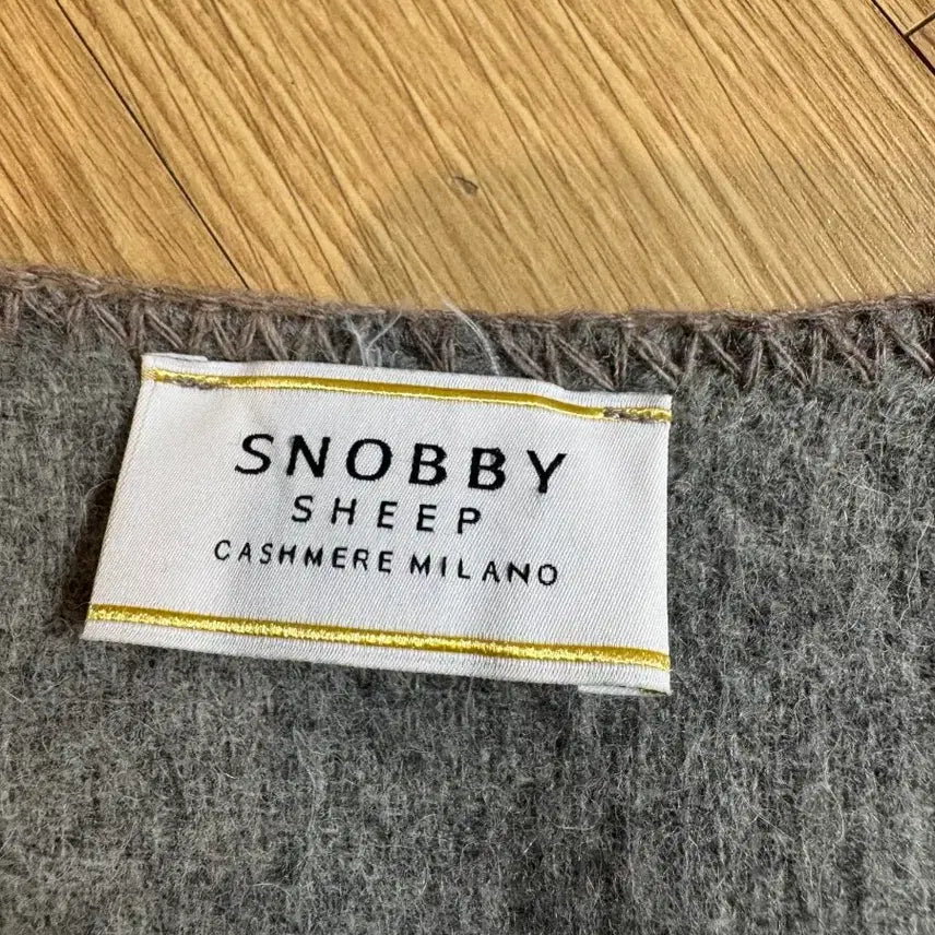 [BUNJANG] Snobby Sheep Cape Mantle / snobby sheep 스노비쉽 케이프 망토
