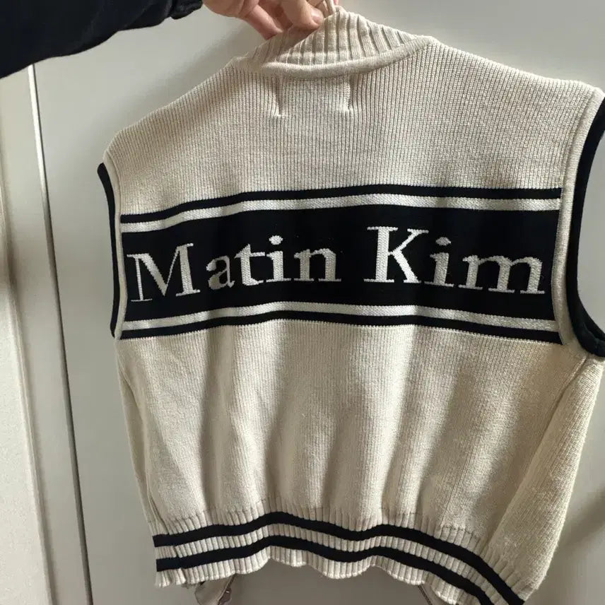 [BUNJANG] Matinkim Knit Vest Ivory / 마뗑킴 니트 베스트 아이보리