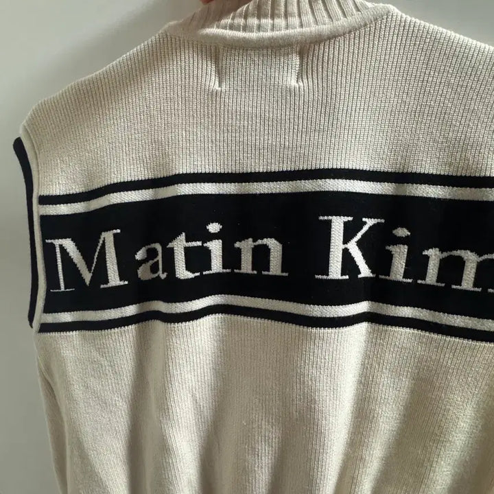 [BUNJANG] Matinkim Knit Vest Ivory / 마뗑킴 니트 베스트 아이보리
