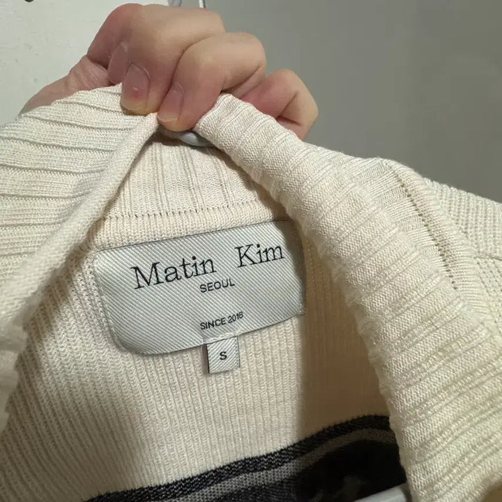 [BUNJANG] Matinkim Knit Vest Ivory / 마뗑킴 니트 베스트 아이보리