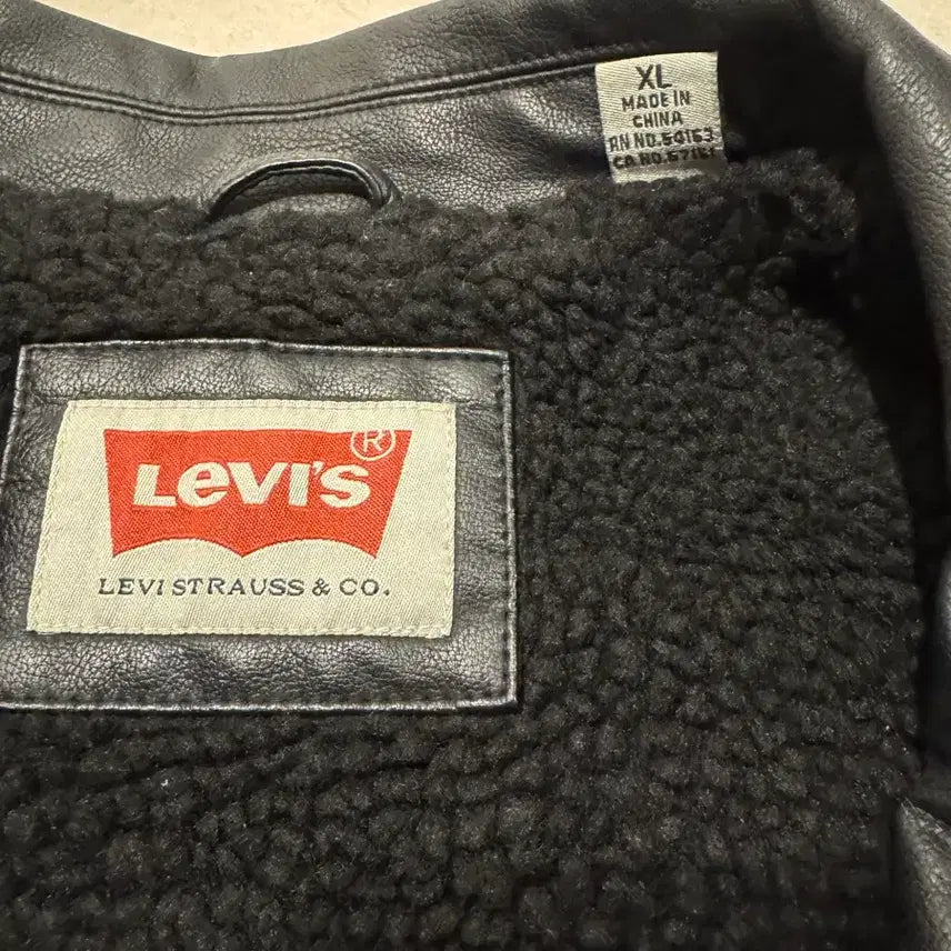 [BUNJANG] Levi's Leather Jacket / 상태 너무 좋은 리바이스 가죽자켓 판매합니다