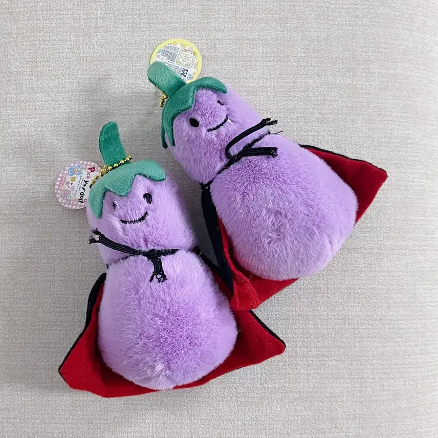 [BUNJANG] Halloween Eggplant Plush Keyring / 할로윈 가지 망토 인형 봉제인형 키링(개당)