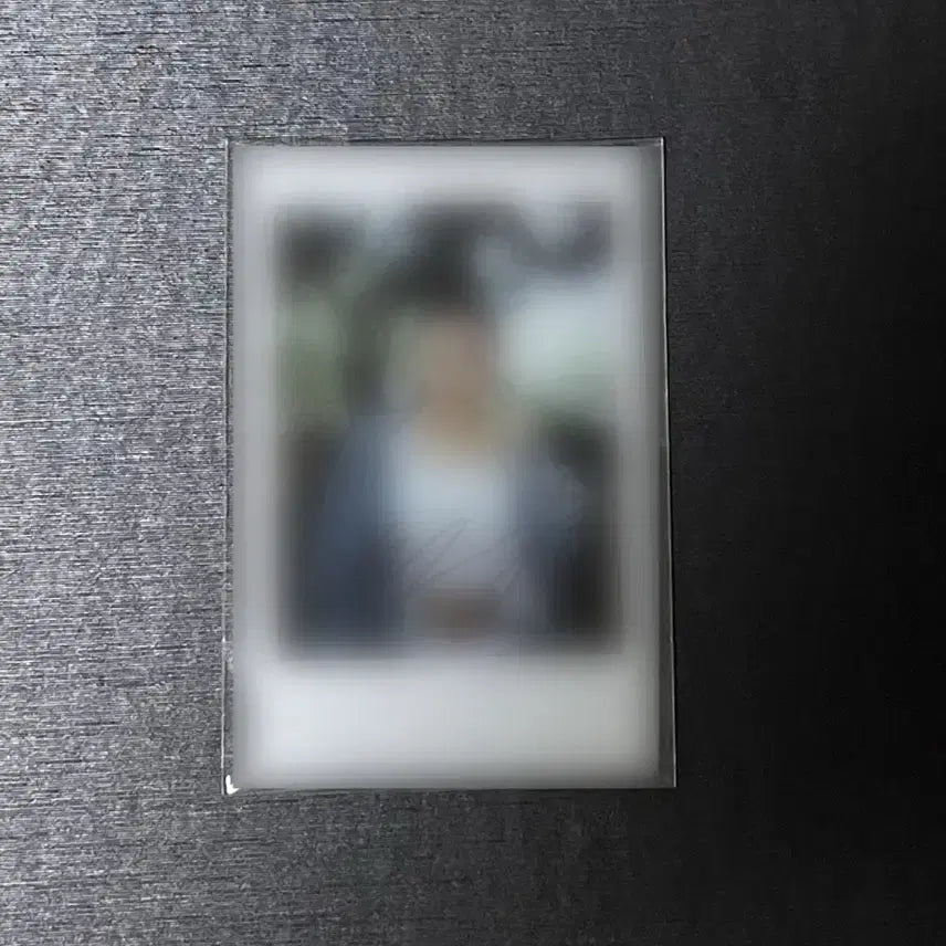 프로미스나인 from our 20s 이나경 팝업 싸인 폴라로이드