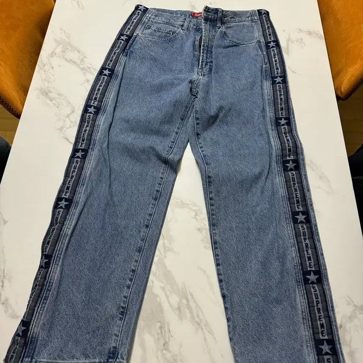 [BUNJANG] Supreme Snap Off Baggy Jeans Washed Blue 23FW / [30]슈프림 스냅 오프 배기 진 워시드 블루 23FW