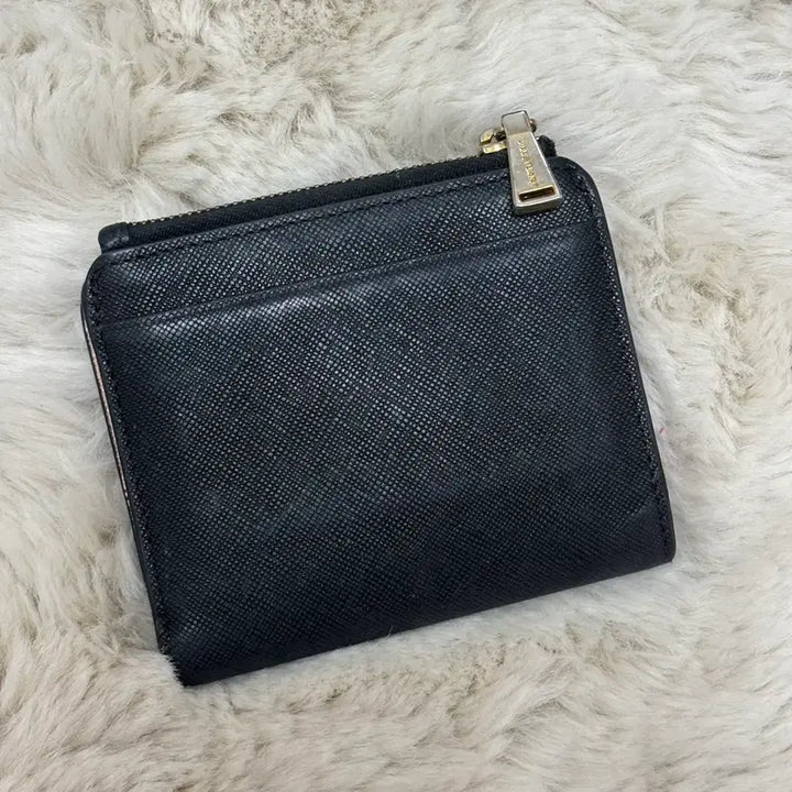 [BUNJANG] JILLSTUART Black Heart Logo Wallet / 질스튜어트 블랙 반지갑 하트 로고