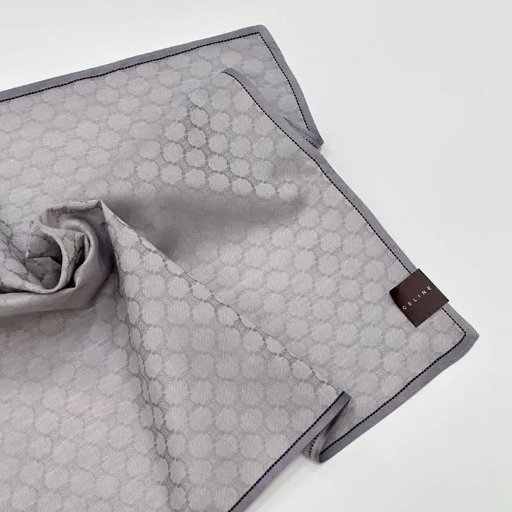 [BUNJANG] Celine Petit Scarf Handkerchief / (새상품) celine / 셀린느 쁘띠스카프 손수건-10