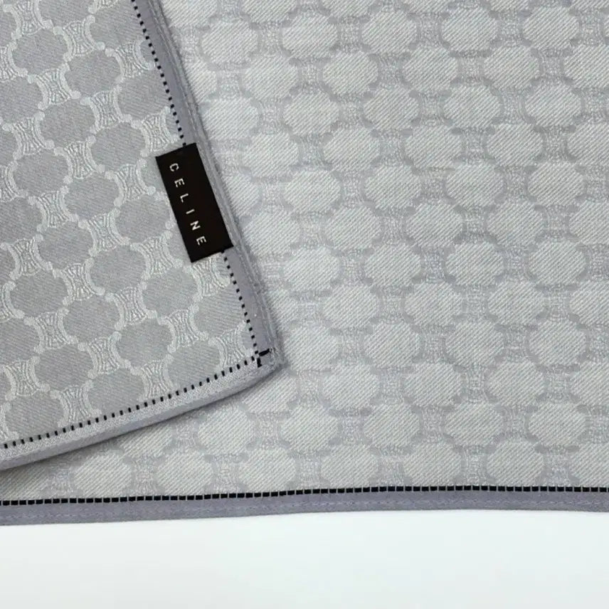 [BUNJANG] Celine Petit Scarf Handkerchief / (새상품) celine / 셀린느 쁘띠스카프 손수건-10