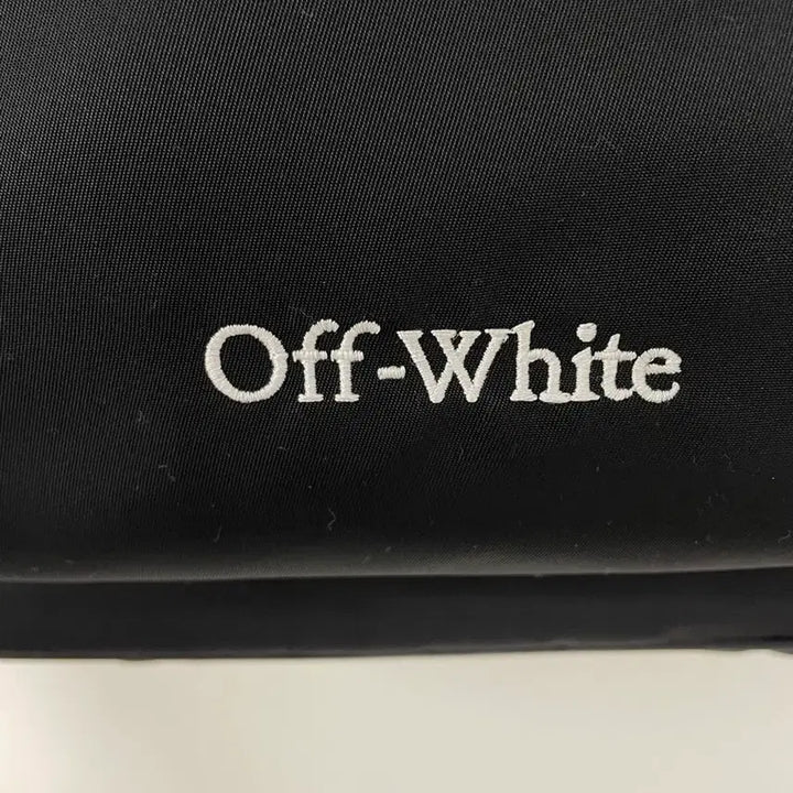 [BUNJANG] Off-White Backpack / 새상품 명품 오프화이트 백팩 가방