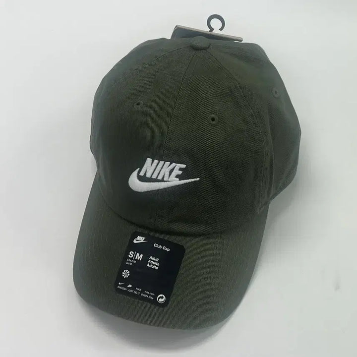 [BUNJANG] Nike Club Unstructured Futura Washed Cap / 나이키 클럽 언스트럭처드 푸츄라 워시드 캡 FB5368-325