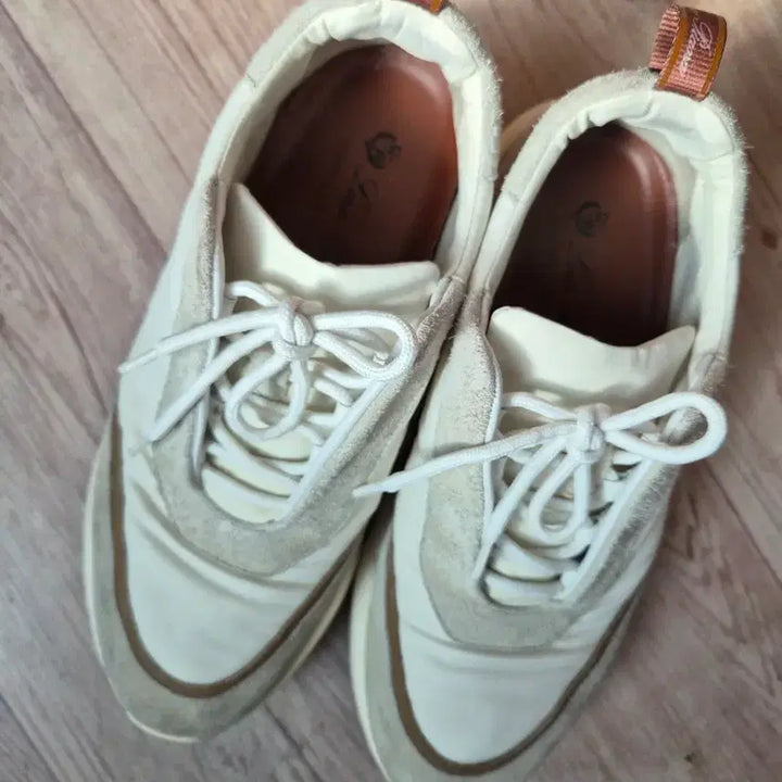 [BUNJANG] Loro Piana Sneakers / 로로피아나 스니커즈