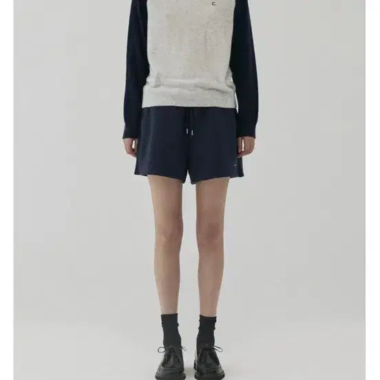 [BUNJANG] Clover Colorblock Raglan Knit Navy / 클로브 컬러블록 래글런 니트 네이비