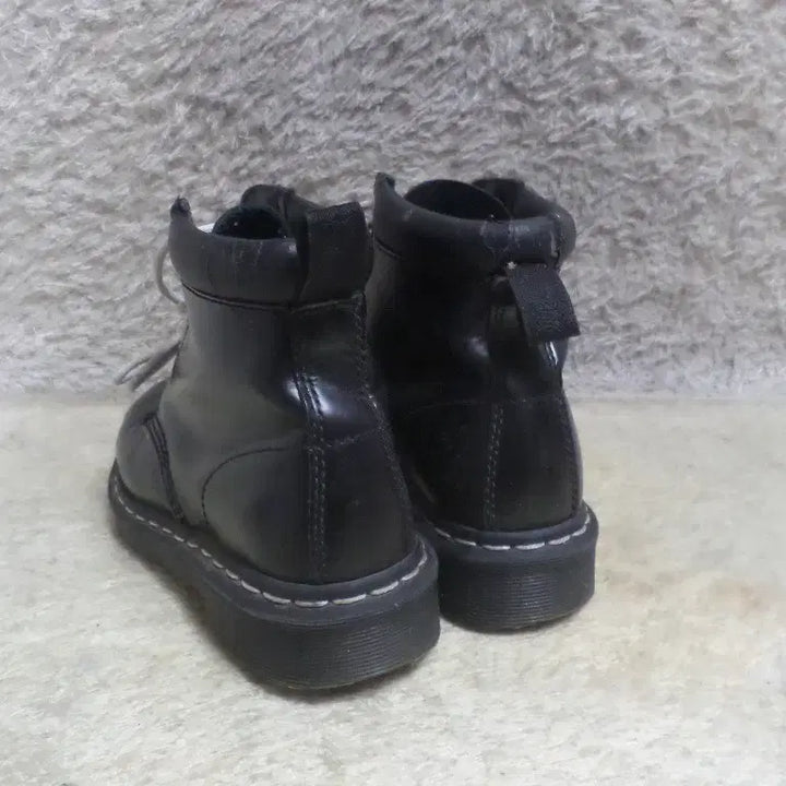 [BUNJANG] Dr. Martens 939 6-Hole White Stitch Boots / 후루룩구제 220-225 닥터마틴 939 6홀 워커 부츠 화이트 스티치
