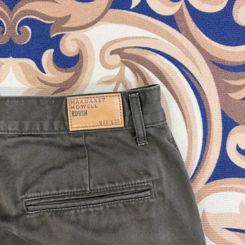 [BUNJANG] Edwin x Margaret Howell Chino Pants (Olive) / (28)에드원 x 마가렛 호웰 치노팬츠(올리브)