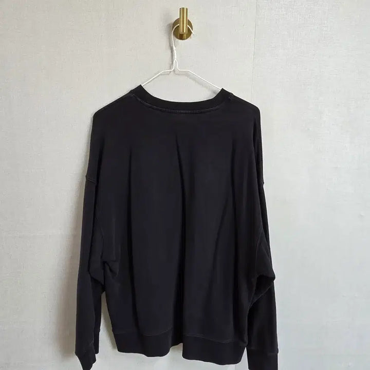 [BUNJANG] Black Oversized Women's Sweatshirt / 여성 블랙 오버핏 맨투맨 티셔츠 55-77