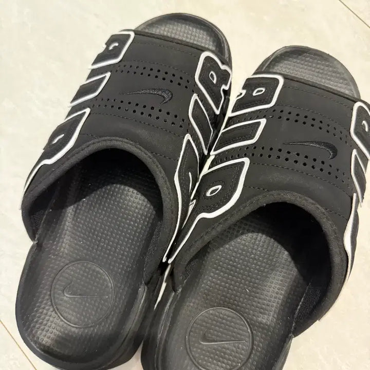 [BUNJANG] Nike Slippers / 나이키 슬리퍼