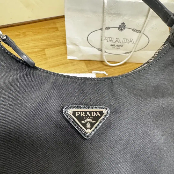 [BUNJANG] Prada Re-Edition 2005 Re-Nylon Bag / 프라다리나일론백