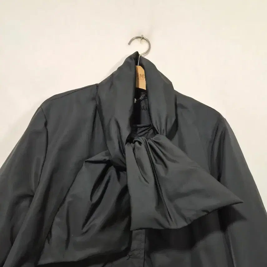 [BUNJANG] Ferragamo Lightweight Goose Down Jacket / 페라가모 경량 구스패딩 자켓