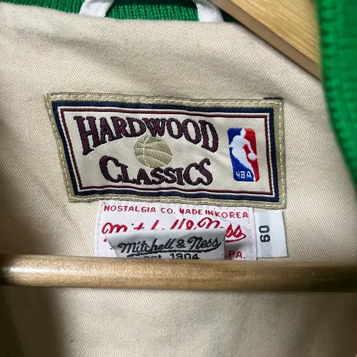 [BUNJANG] Hardwood Classics Boston Celtics Jacket / Hardwood Classics 보스턴 셀틱스 자켓