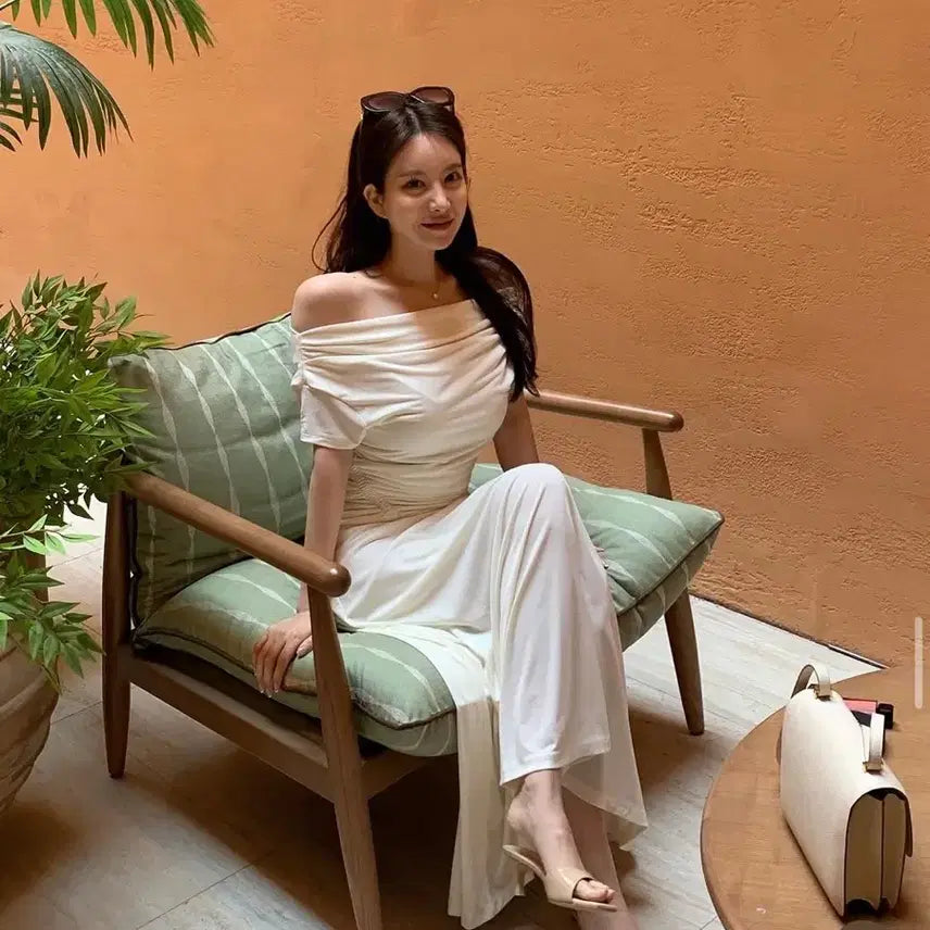 [BUNJANG] Deomanong Moe Off-Shoulder Shirred Long Dress / 더마농 모에 오프숄더 셔링 롱 원피스