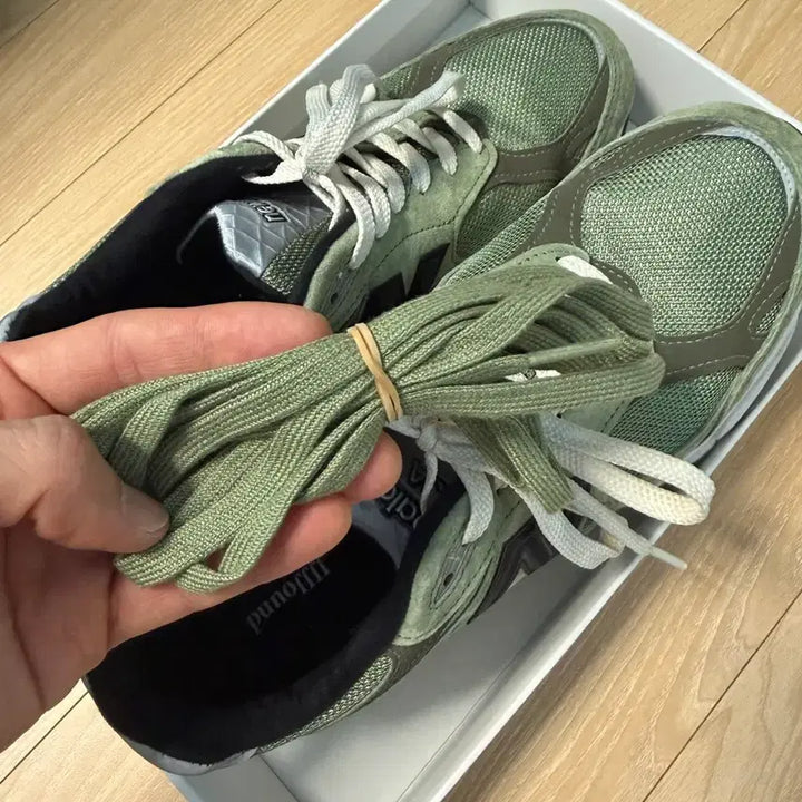 [BUNJANG] New Balance 990 V3 Jjjjound 280 / 뉴발란스 990 V3 그린 Jjjjound 280