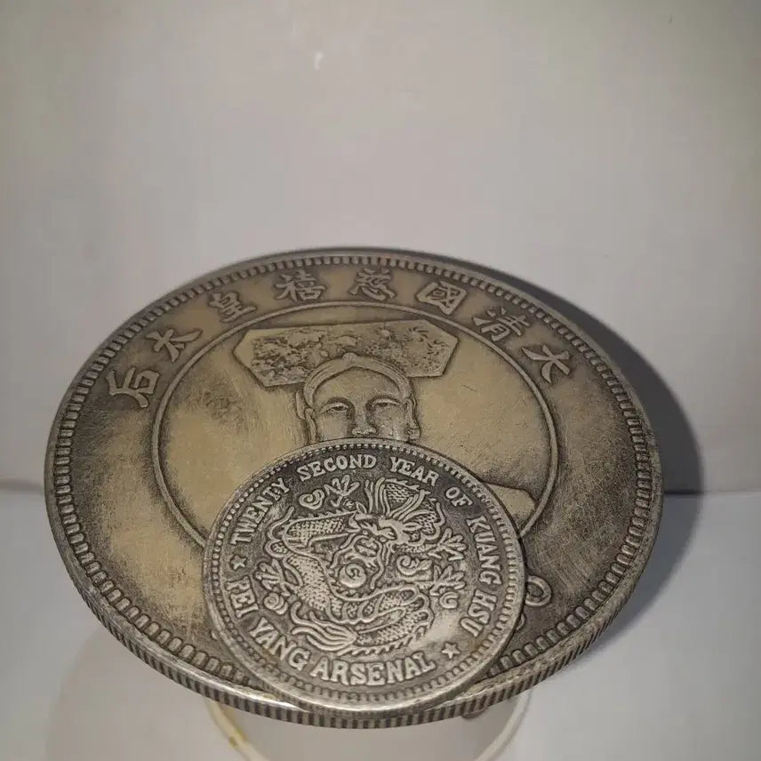 [BUNJANG] Commemorative Dragon Coin / 용 문양 기념 주화 특대형