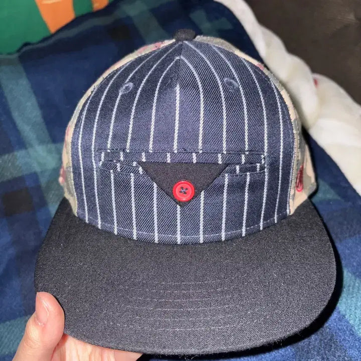[BUNJANG] Smith Bridge Striped Camo Baseball Cap Snapback / 스미스 브릿지 줄무늬 카모 야구 모자 스냅백