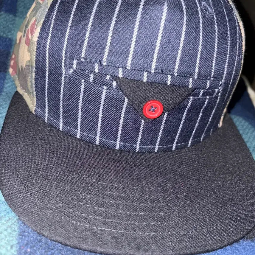 [BUNJANG] Smith Bridge Striped Camo Baseball Cap Snapback / 스미스 브릿지 줄무늬 카모 야구 모자 스냅백