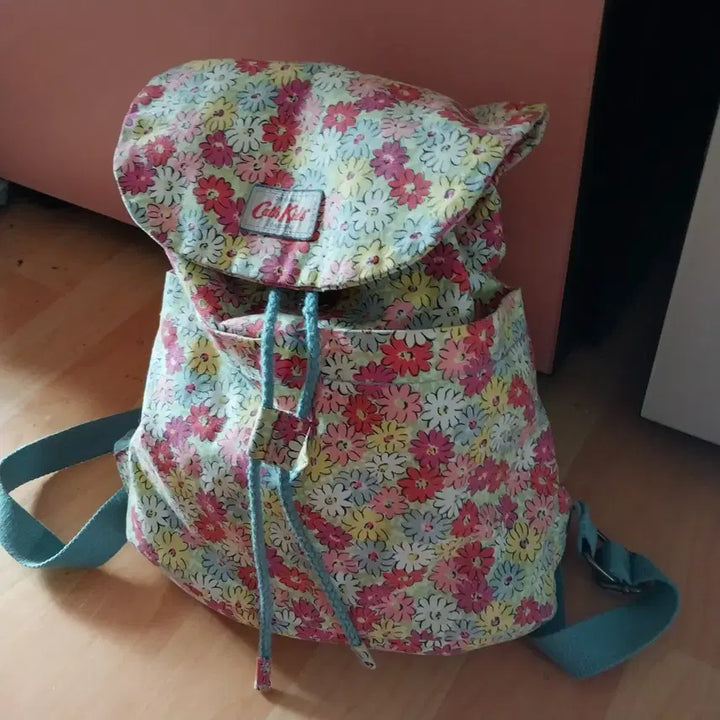 [BUNJANG] Cath Kidston Flower Backpack / 캐스키드슨 플라워 백팩