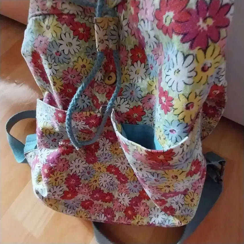 [BUNJANG] Cath Kidston Flower Backpack / 캐스키드슨 플라워 백팩