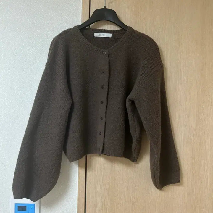 [SOLD OUT] 호이트 루즈핏 라운드 가디건