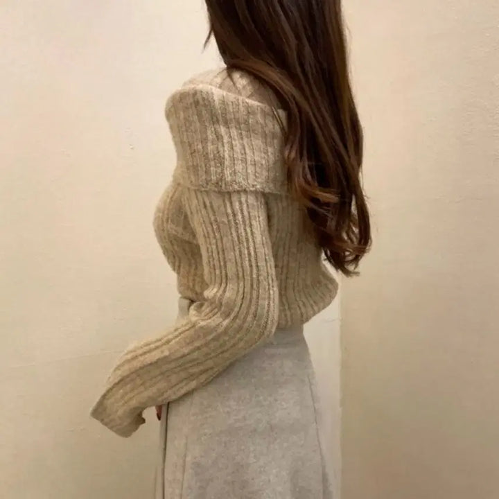 [BUNJANG] Off-Shoulder Ribbed Knit Sweater / 시착 새제품 오프숄더 단추 골지 니트