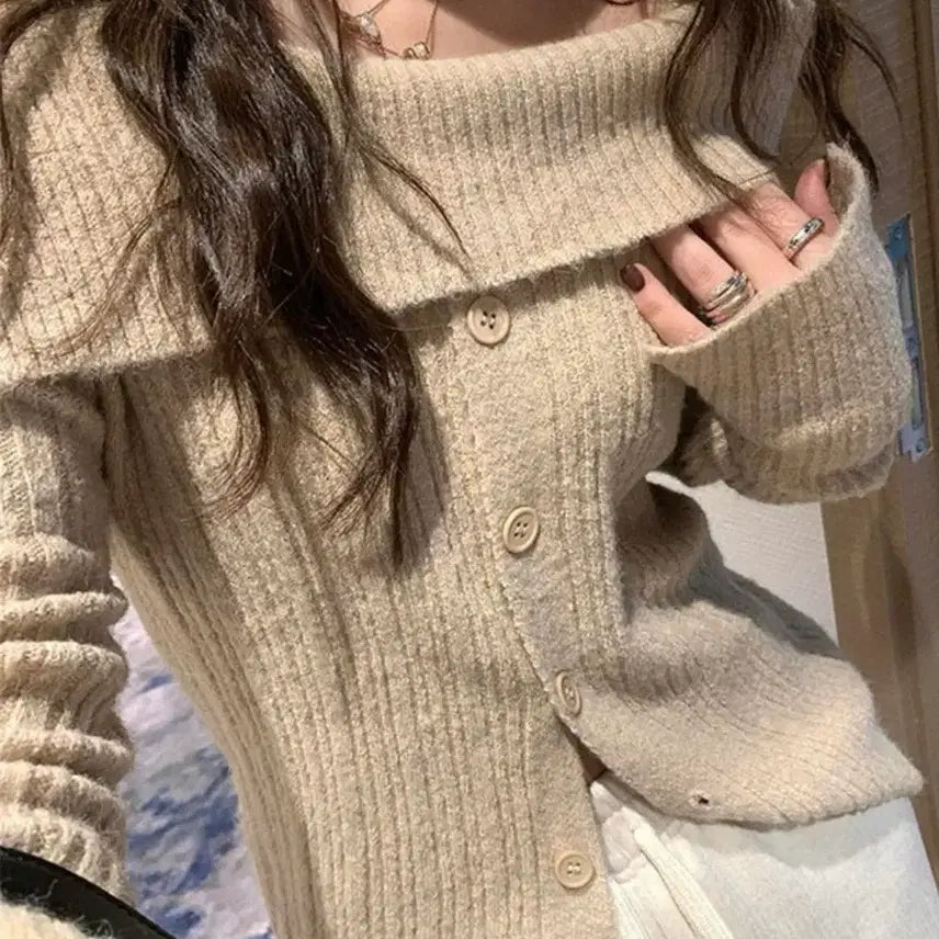 [BUNJANG] Off-Shoulder Ribbed Knit Sweater / 시착 새제품 오프숄더 단추 골지 니트