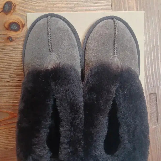 [BUNJANG] UGG 8 Size Shearling Boots / UGG양털부츠8사이즈