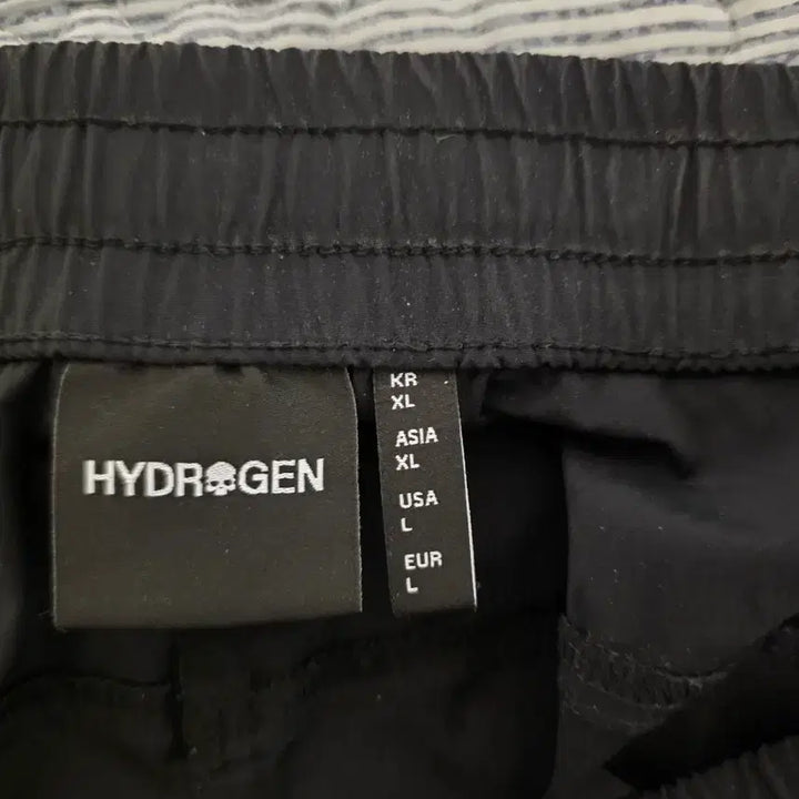 [BUNJANG] Hydrogen Nylon Pants XL / 하이드로겐 나일론팬츠 XL